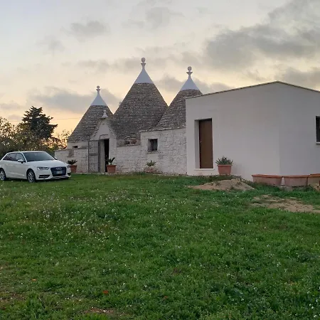 Holiday home Trullo Il Vecchio Fico